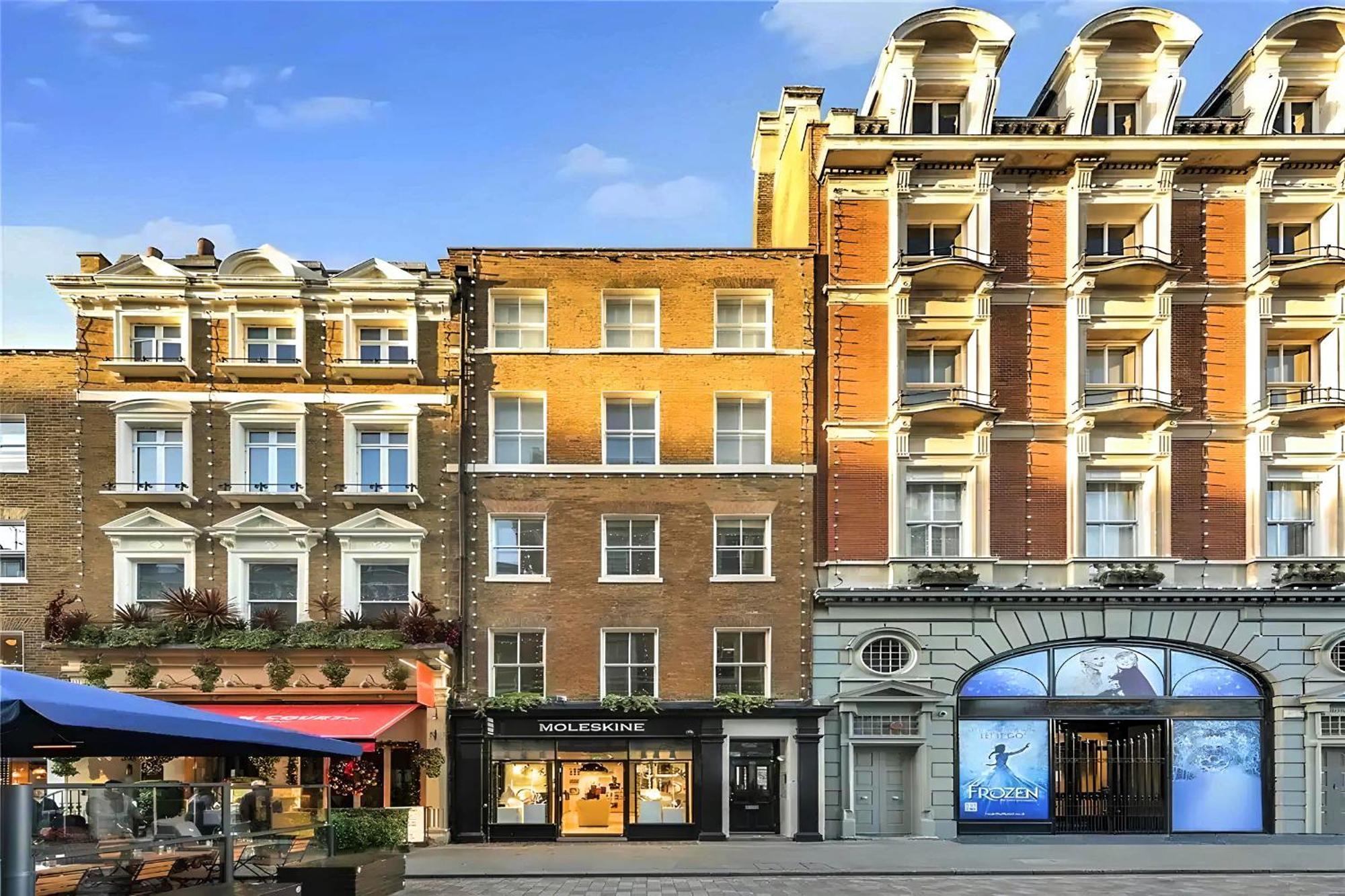 Welcome London - Stay At The Piazza! Bagian luar foto