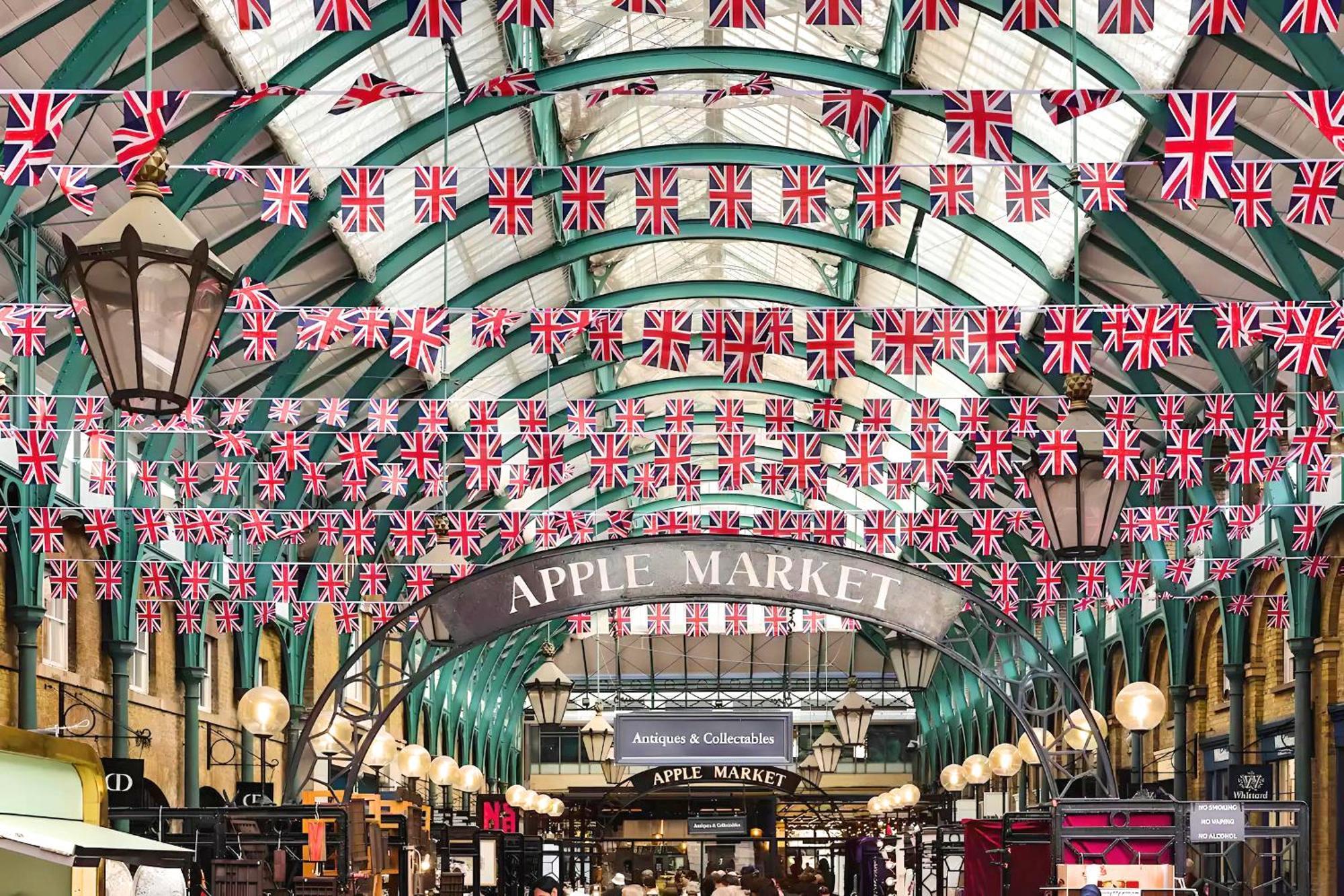 Welcome London - Stay At The Piazza! Bagian luar foto